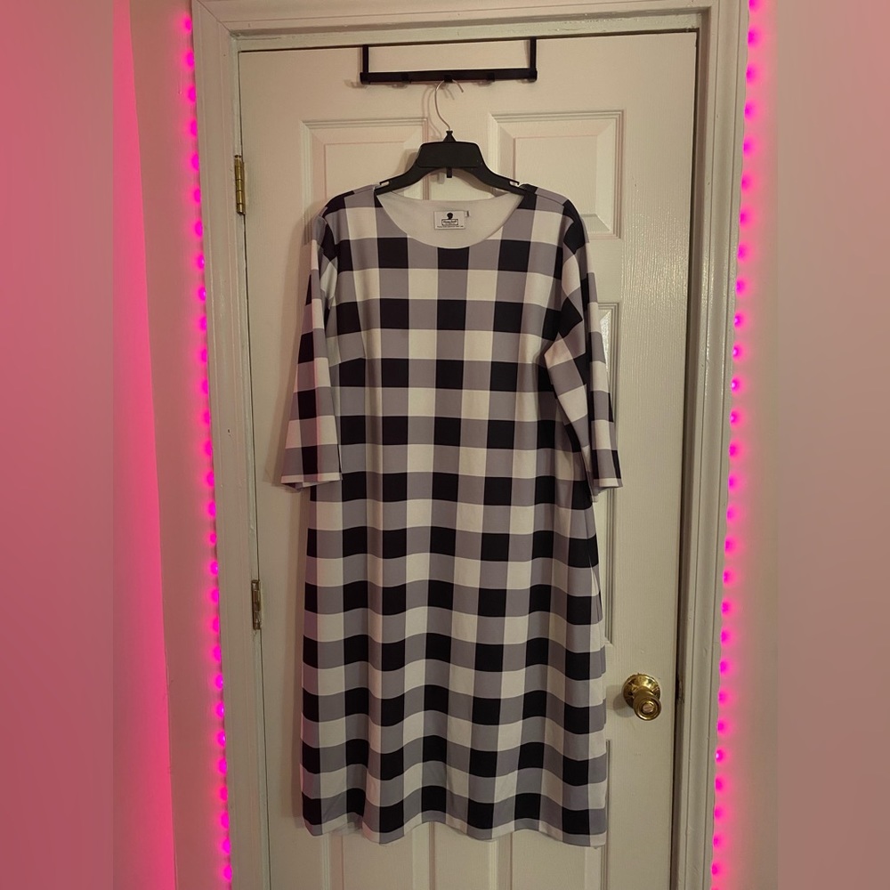 Dainty jewels plaid dress